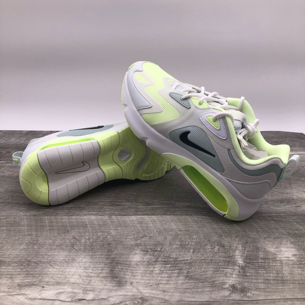 W AIR MAX 200 - Picture 2 of 8